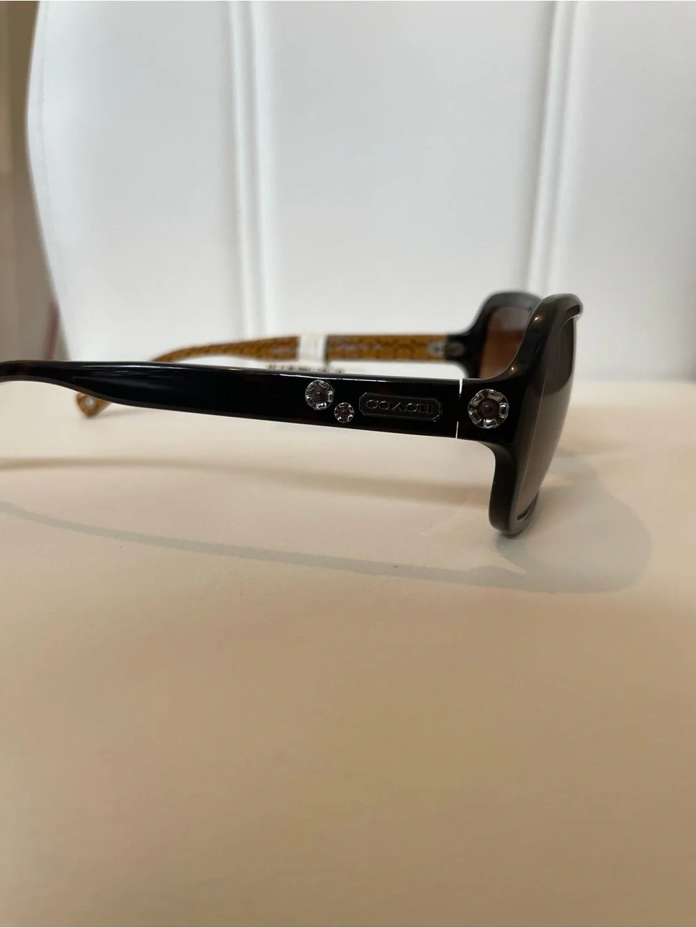 Coach Oversized Tortoiseshell Sunglasses with Brown Gradient Lenses